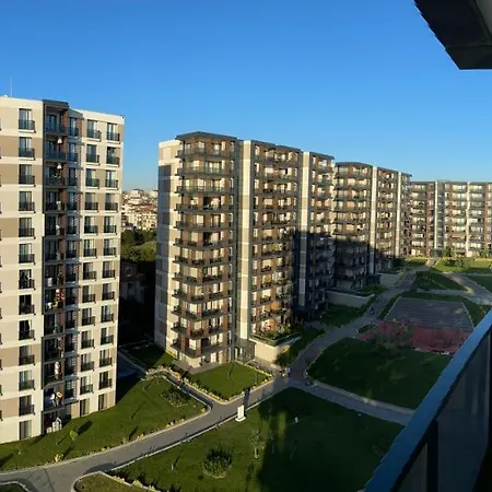 A Modern With A Sea View In Istambul